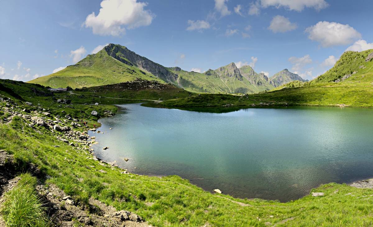 https://www.terrenature.ch/app/uploads/2021/09/14_00_lac_vert_0890.jpg